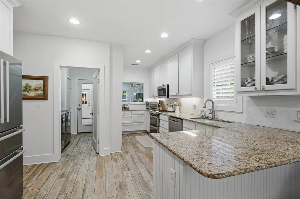 2208 Western Avenue Fort Worth TX 76107