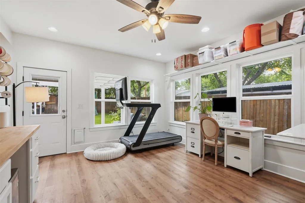 2208 Western Avenue Fort Worth TX 76107