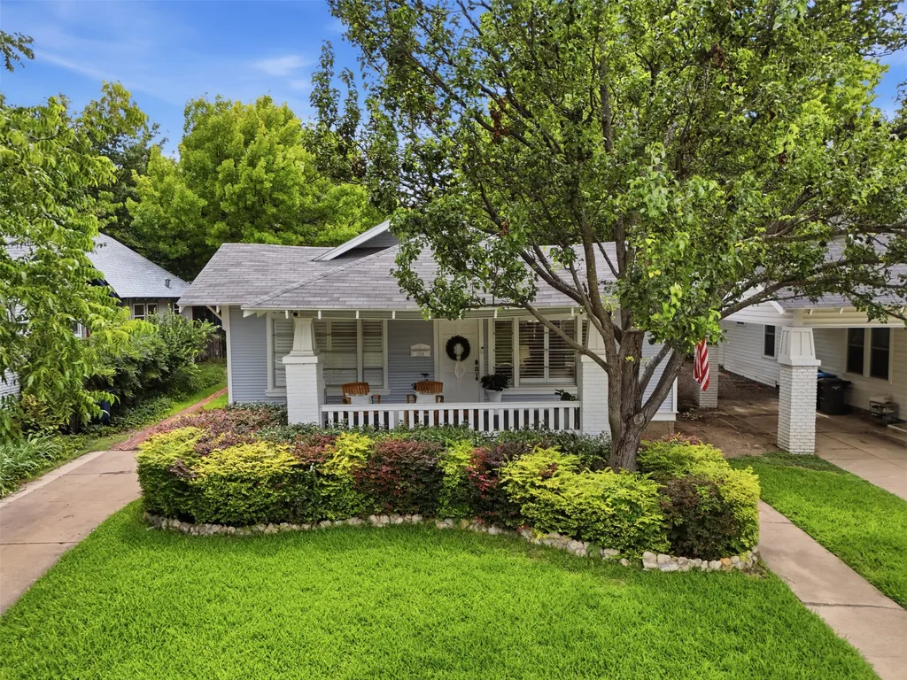 2208 Western Avenue Fort Worth TX 76107