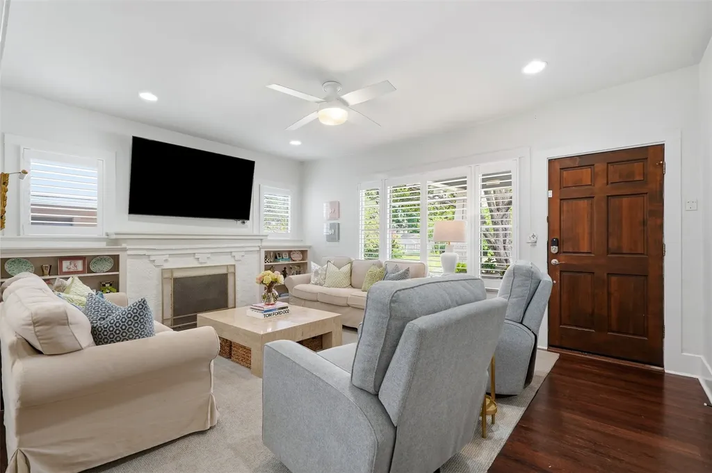 2208 Western Avenue Fort Worth TX 76107