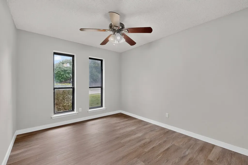 1302 N Yale Boulevard Richardson TX 75081