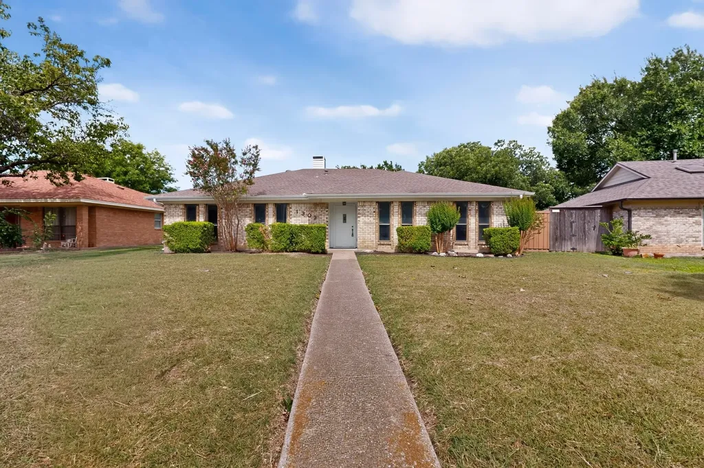 1302 N Yale Boulevard Richardson TX 75081
