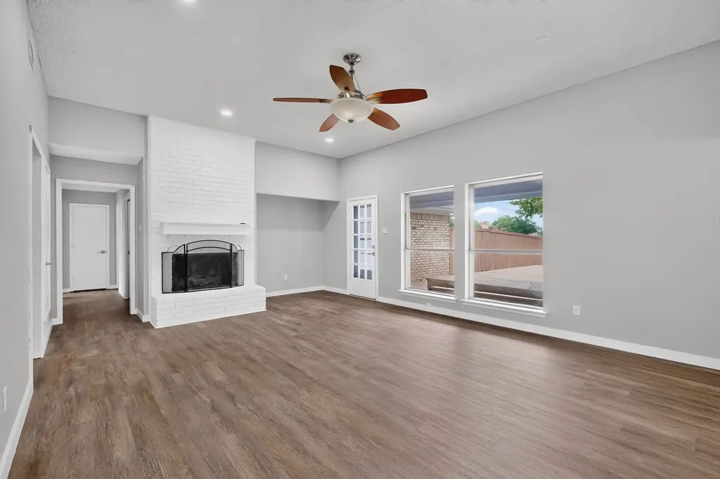 1302 N Yale Boulevard Richardson TX 75081