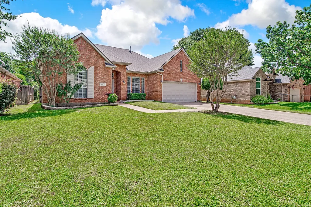 407 Dorcas Lane Arlington TX 76013