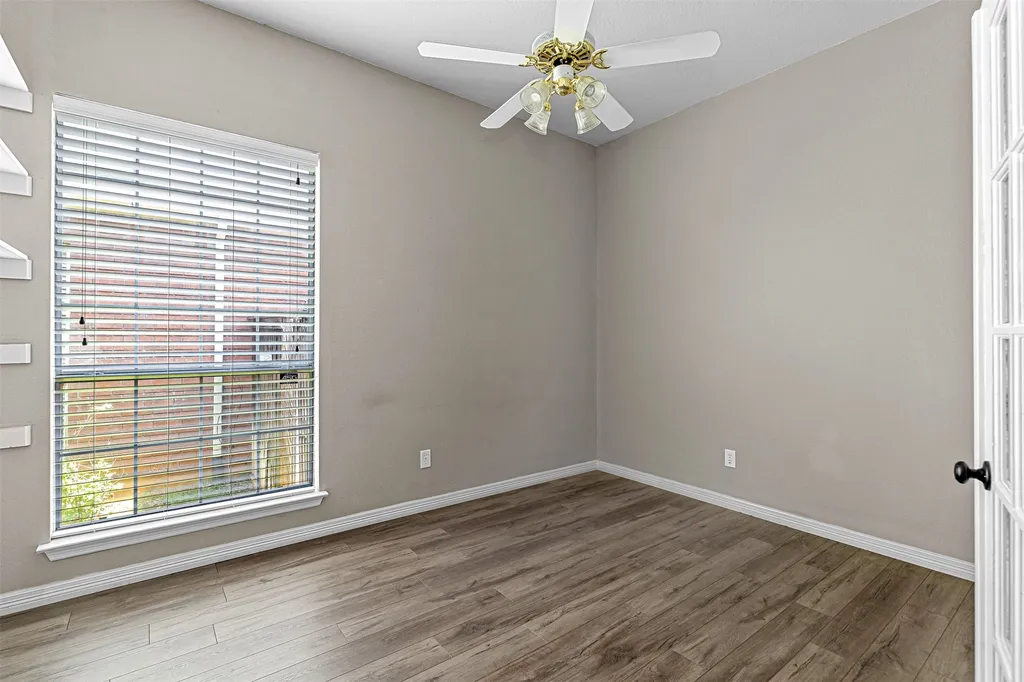 407 Dorcas Lane Arlington TX 76013
