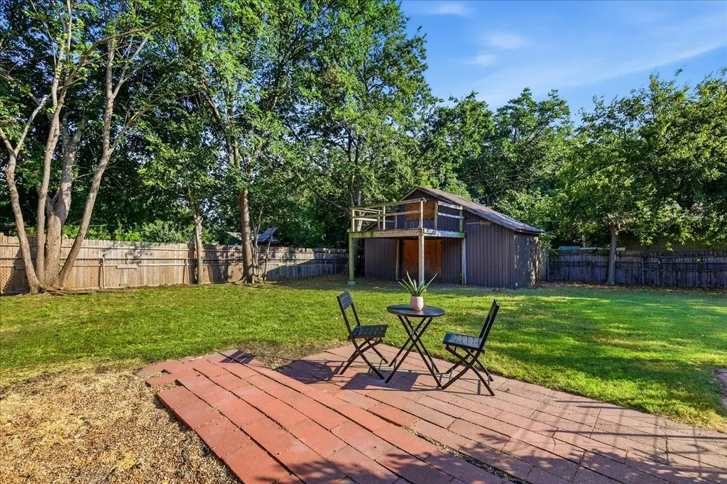 3533 Granada Drive Richland Hills TX 76118
