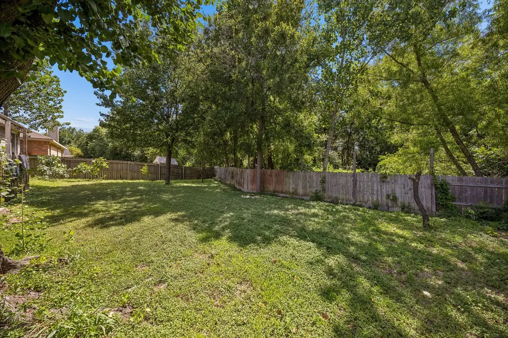 4501 Waterbird Lane Garland TX 75043
