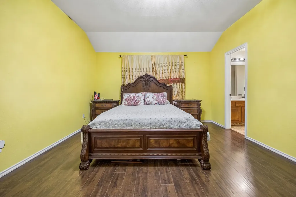 4501 Waterbird Lane Garland TX 75043