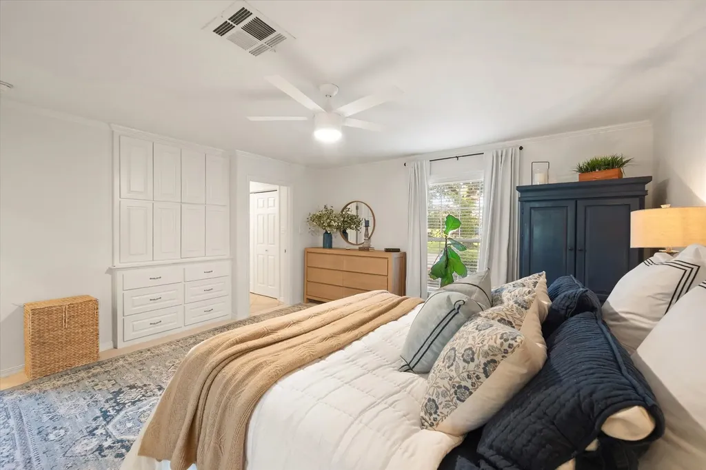716 Meadow Drive Corsicana TX 75110