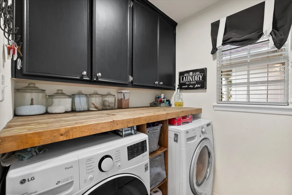 716 Meadow Drive Corsicana TX 75110