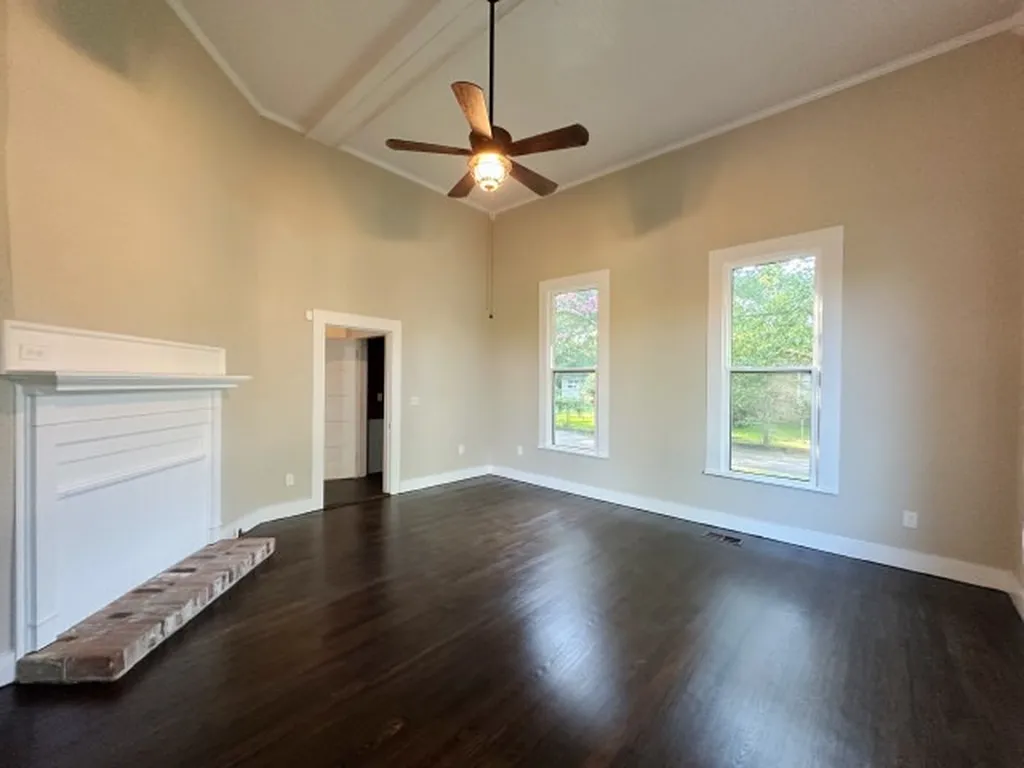 101 Baker Street Naples TX 75568