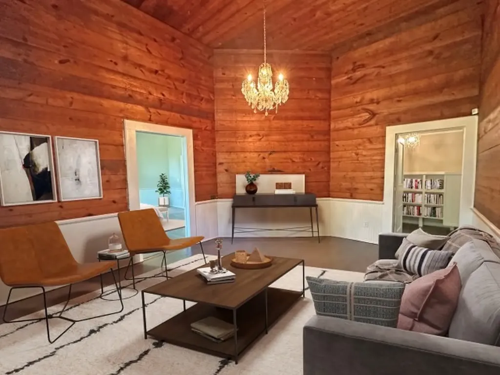 101 Baker Street Naples TX 75568