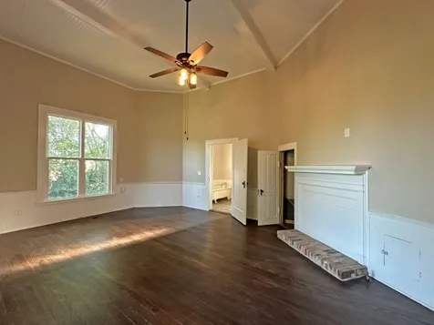 101 Baker Street Naples TX 75568
