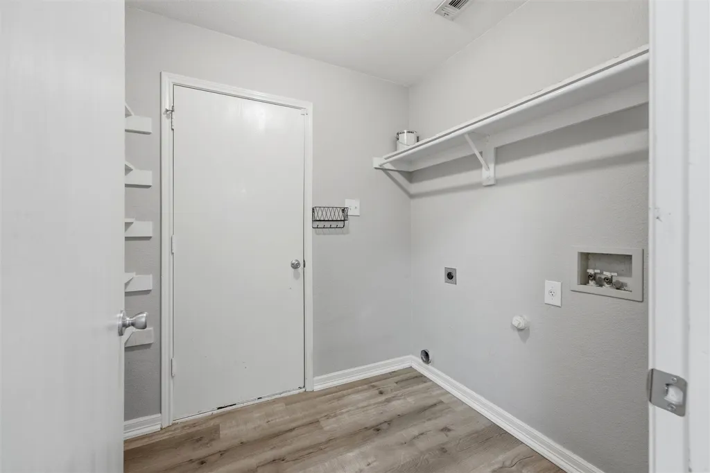 117 Clover Leaf Lane Red Oak TX 75154
