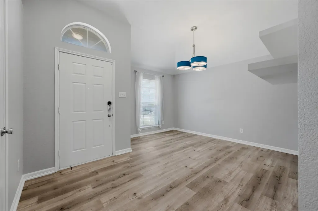 117 Clover Leaf Lane Red Oak TX 75154