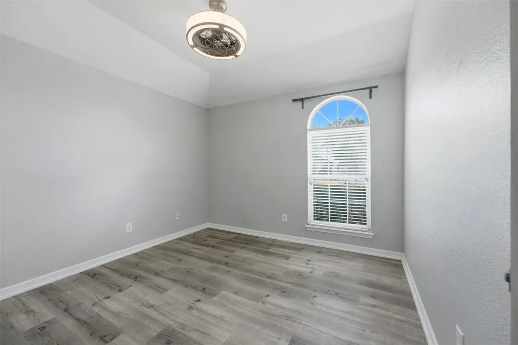 117 Clover Leaf Lane Red Oak TX 75154