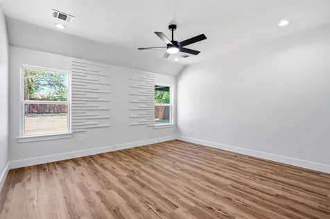 907 Renfro Drive White Settlement TX 76108