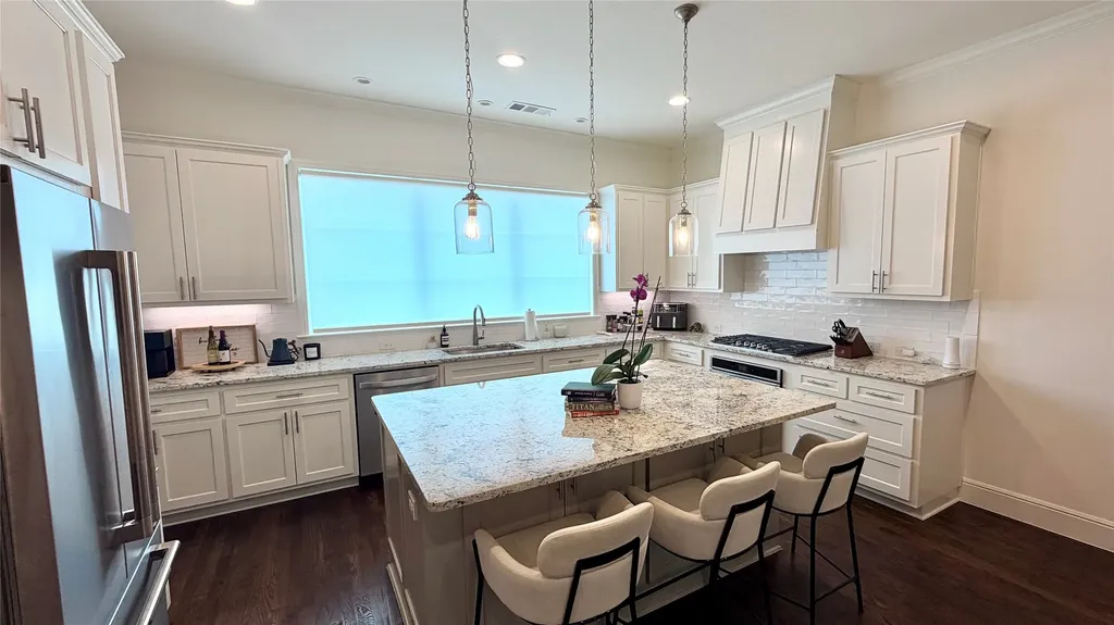 4233 Watercourse Drive Fort Worth TX 76109