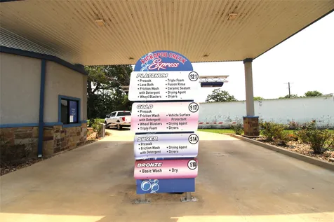 521 W Main Street Chandler TX 75758