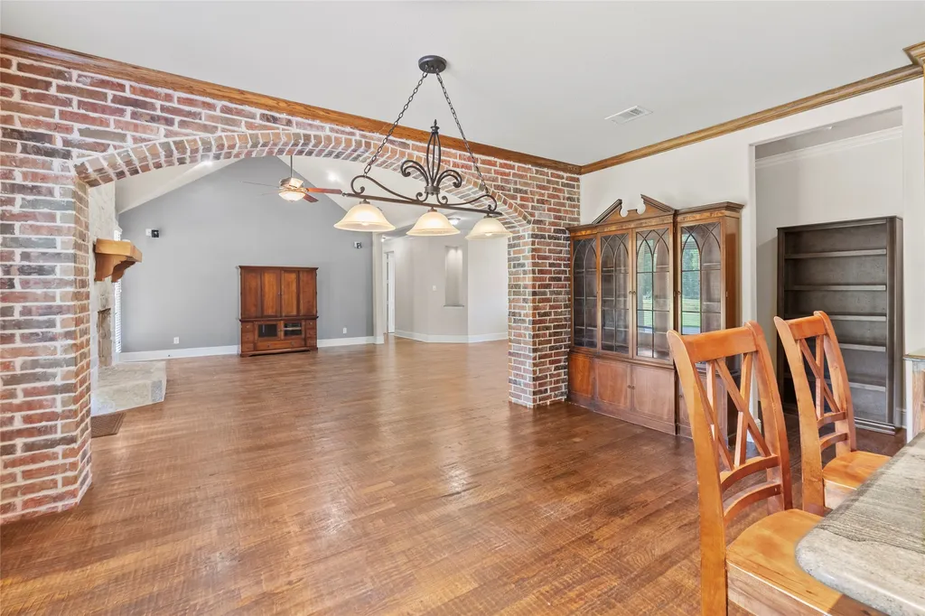 239 County Road 4105 Bonham TX 75418