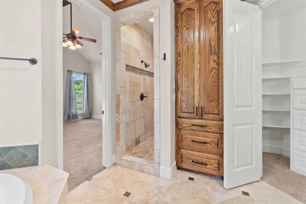 239 County Road 4105 Bonham TX 75418
