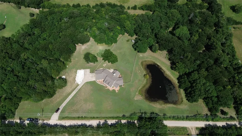 239 County Road 4105 Bonham TX 75418
