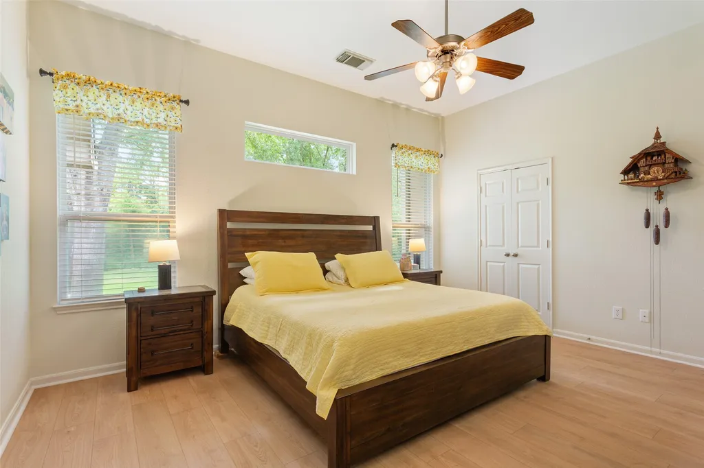 810 Robindale Lane Fairfield TX 75840