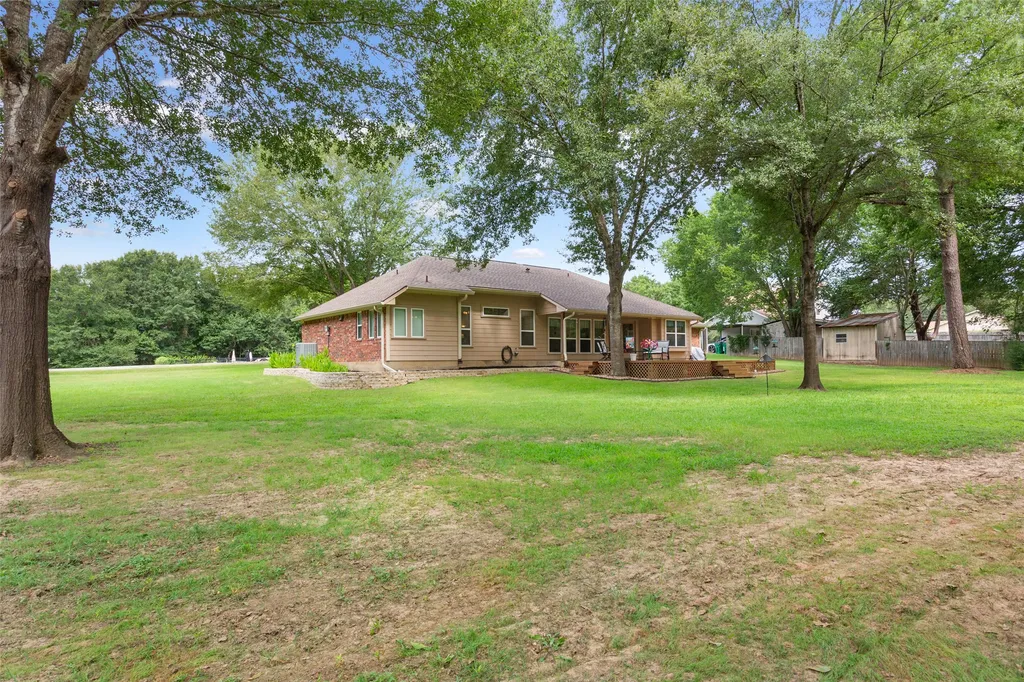 810 Robindale Lane Fairfield TX 75840