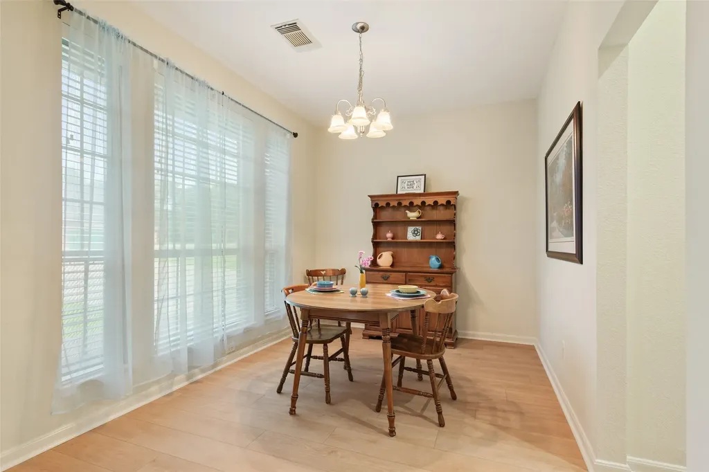 810 Robindale Lane Fairfield TX 75840