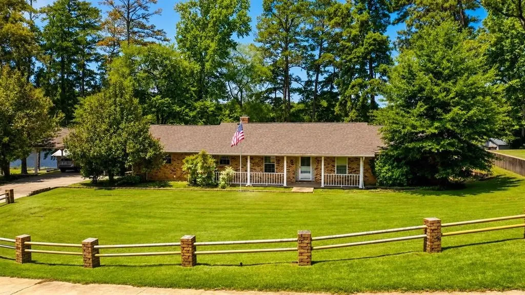 316 County Road 2750 Hughes Springs TX 75656