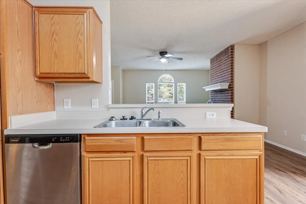 406 Redbud Lane Tolar TX 76476