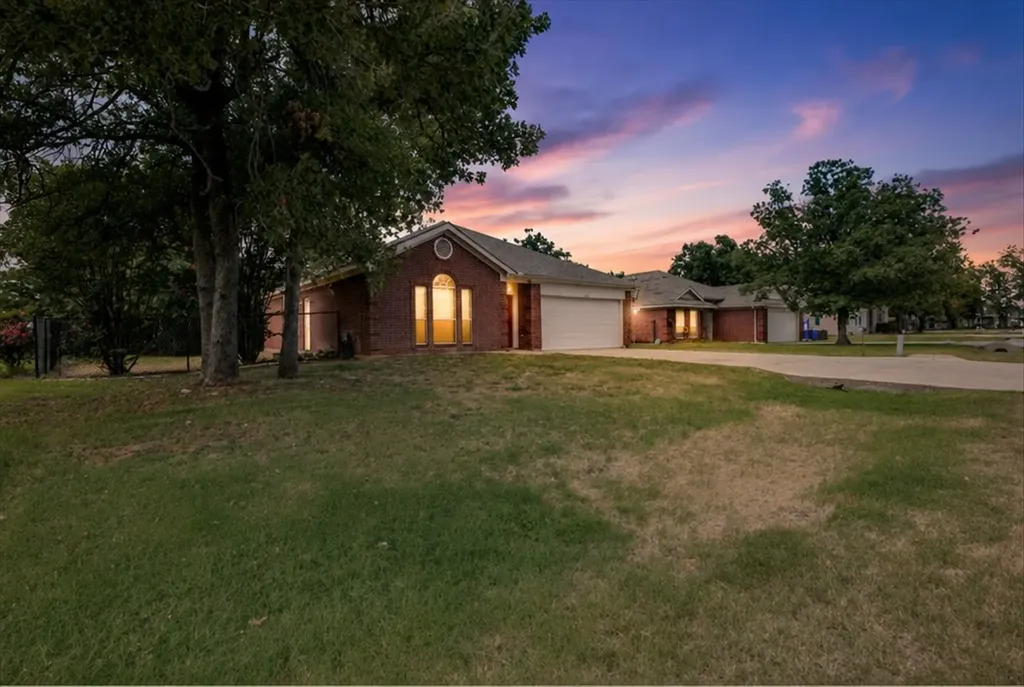 406 Redbud Lane Tolar TX 76476