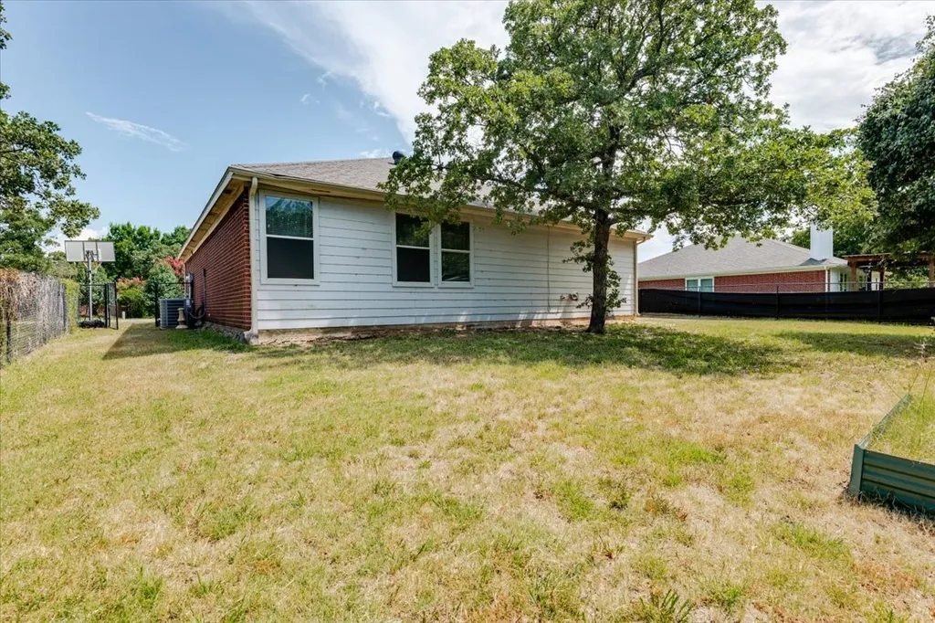 406 Redbud Lane Tolar TX 76476