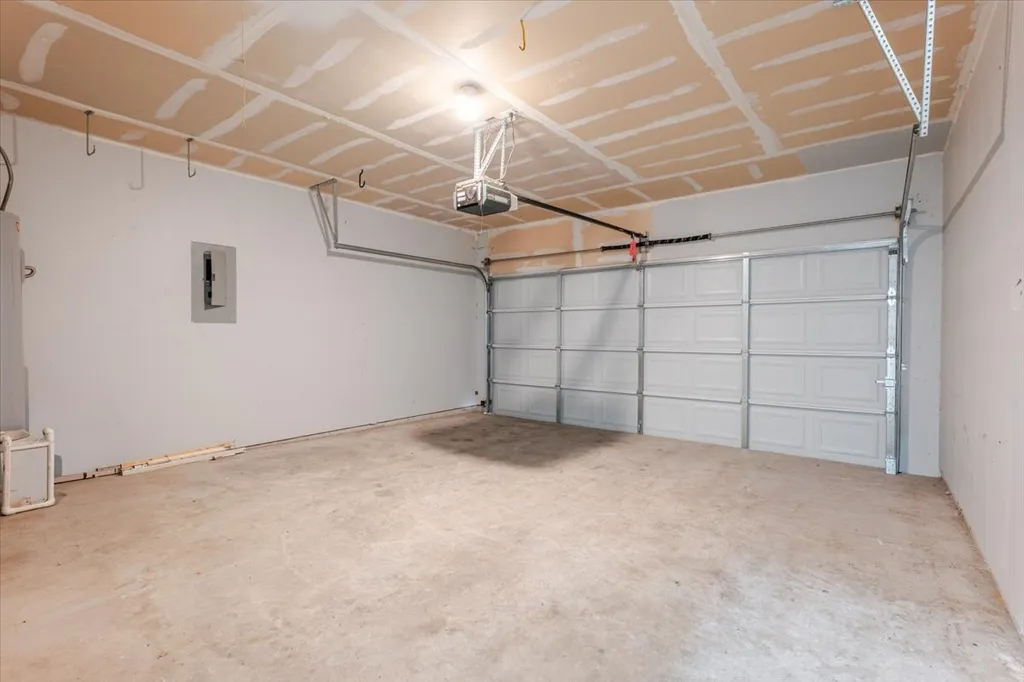 406 Redbud Lane Tolar TX 76476