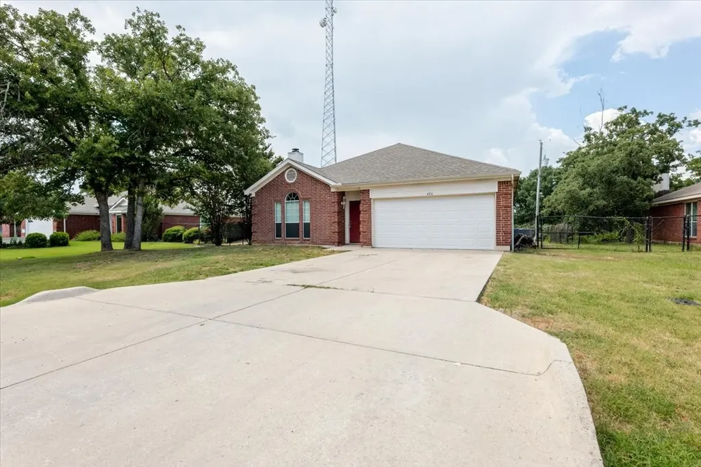 406 Redbud Lane Tolar TX 76476