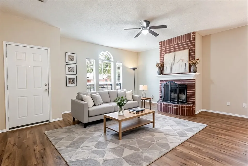 406 Redbud Lane Tolar TX 76476