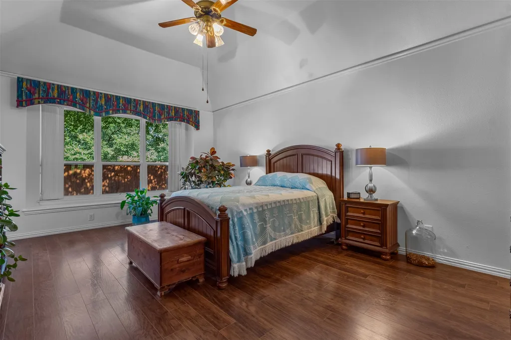 332 Kahala Drive Dallas TX 75218