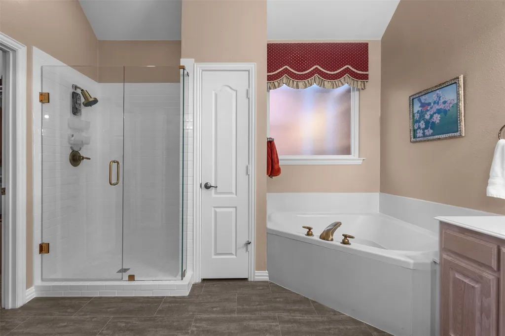 332 Kahala Drive Dallas TX 75218