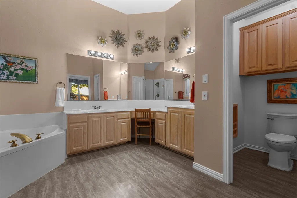 332 Kahala Drive Dallas TX 75218
