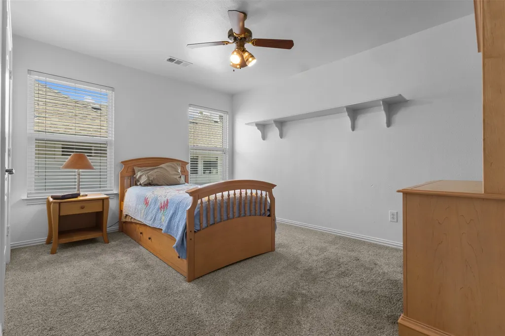 332 Kahala Drive Dallas TX 75218