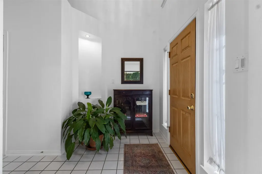 332 Kahala Drive Dallas TX 75218