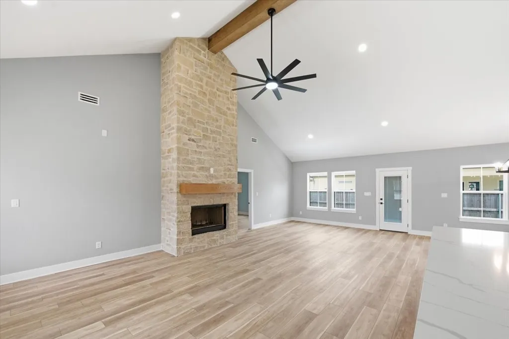 13015 Rainier Drive Woodway TX 76712