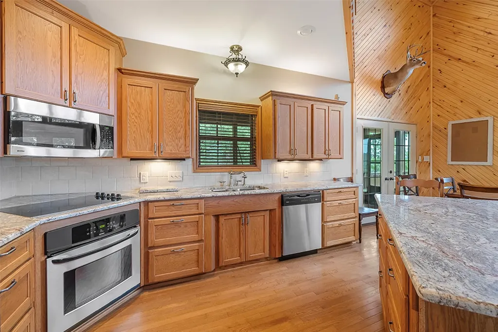252 County Road 2110 Atlanta TX 75551