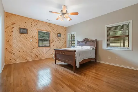 252 County Road 2110 Atlanta TX 75551