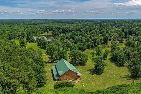 252 County Road 2110 Atlanta TX 75551