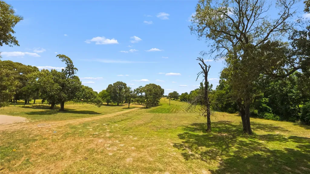 7212 County Road 2761 Buffalo TX 75831