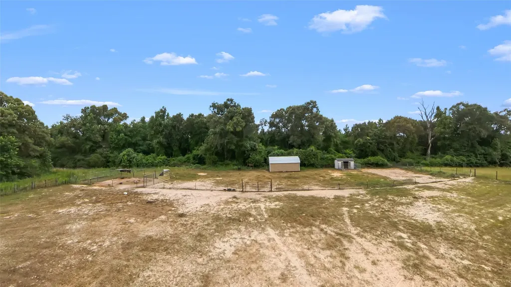 7212 County Road 2761 Buffalo TX 75831