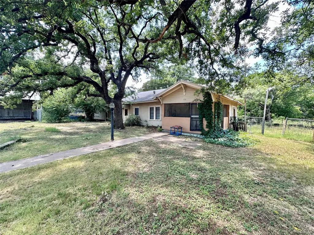 423 Strawn Road Ranger TX 76470