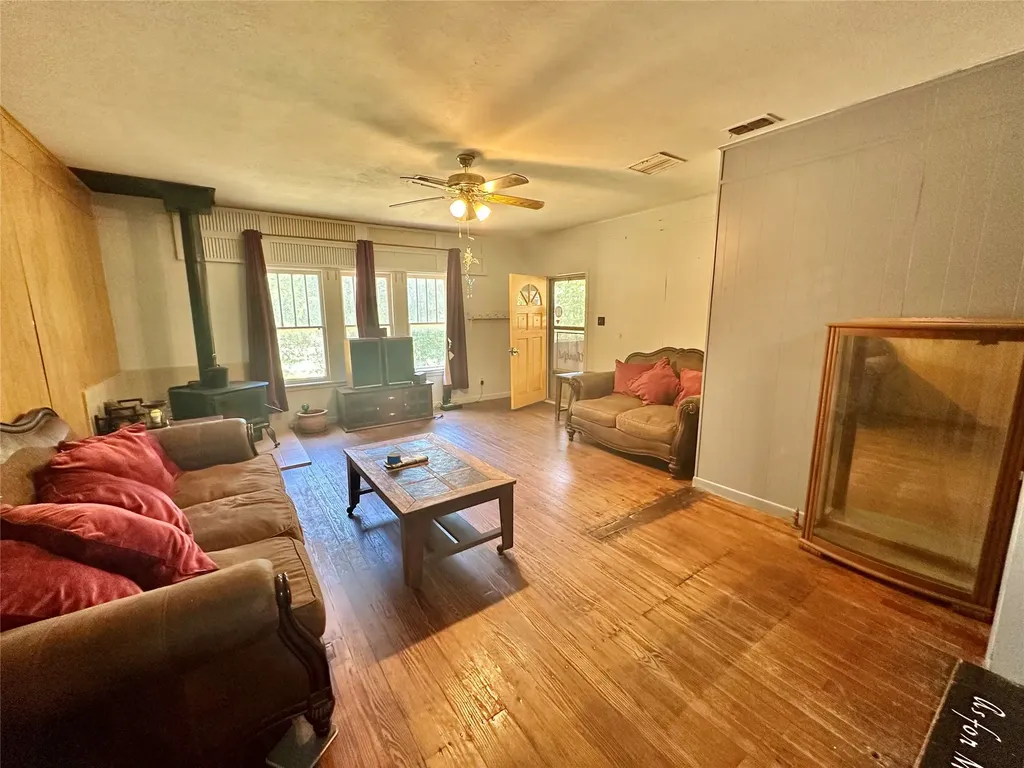 423 Strawn Road Ranger TX 76470