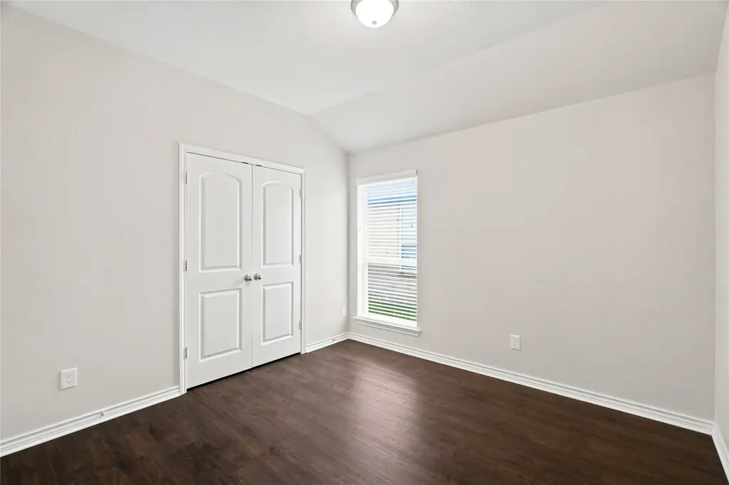 217 Angelina Court Azle TX 76020